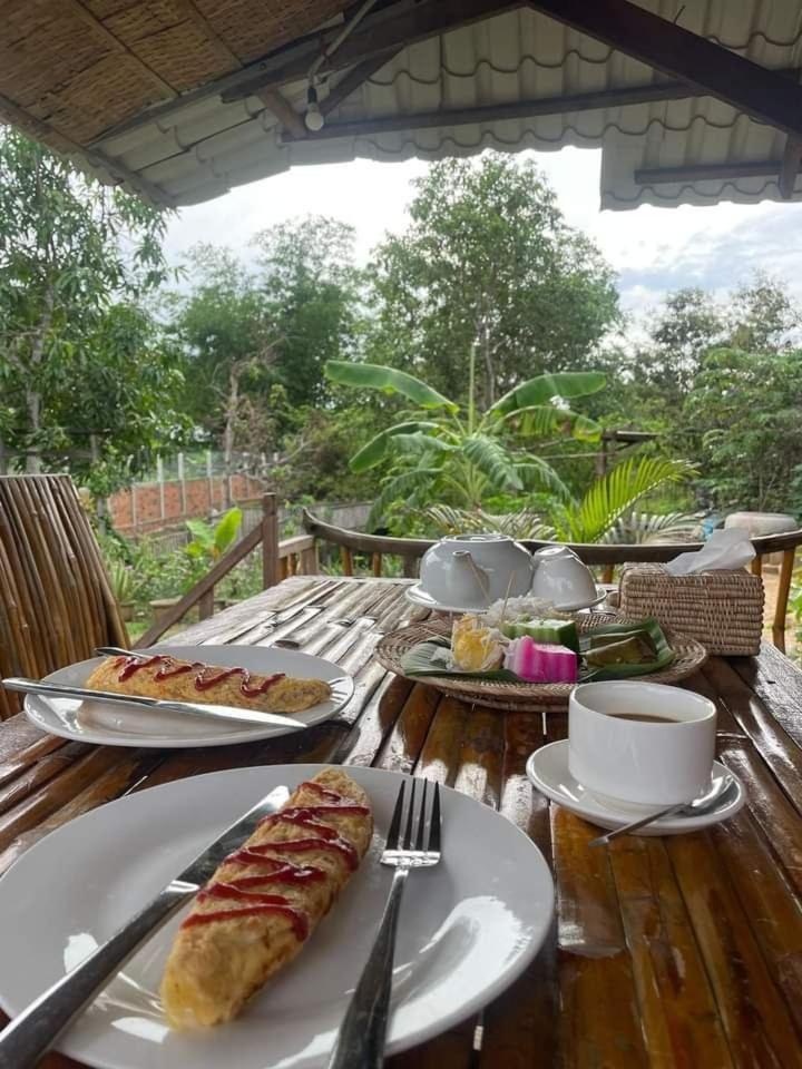 Odambang Village Homestay Battambang Luaran gambar